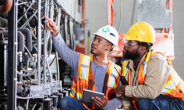 Best Home Electrical Repair  in Hill N Dale, FL